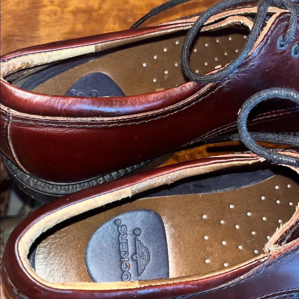 Dockers Burgundy Oxford Dress Shoes Men’s 9.5 Classic Lace Up Business Casual